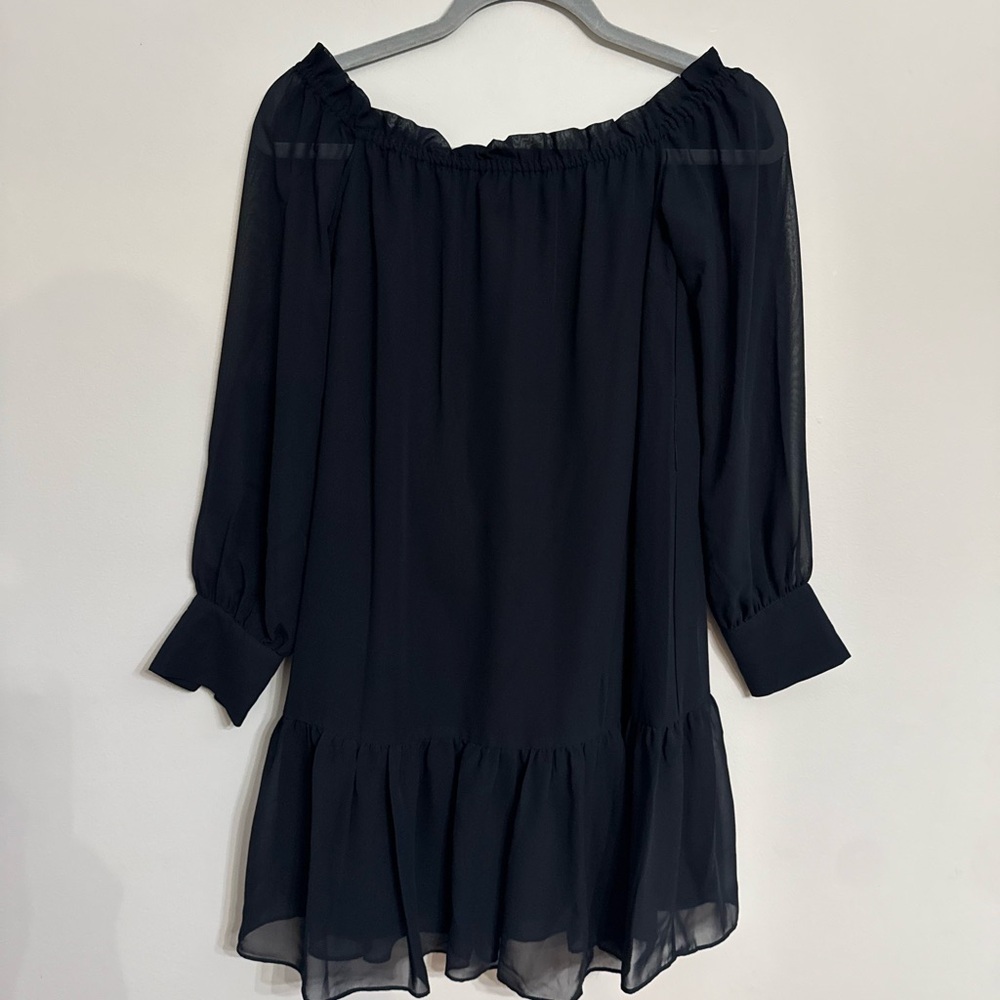 whimsical black sheer off-the-shoulder size 6. EUC